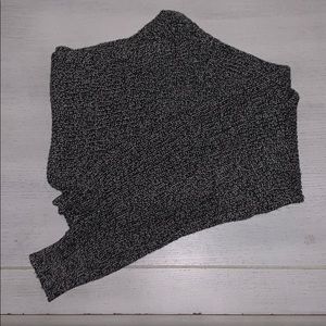 american eagle off the shoulder sweater